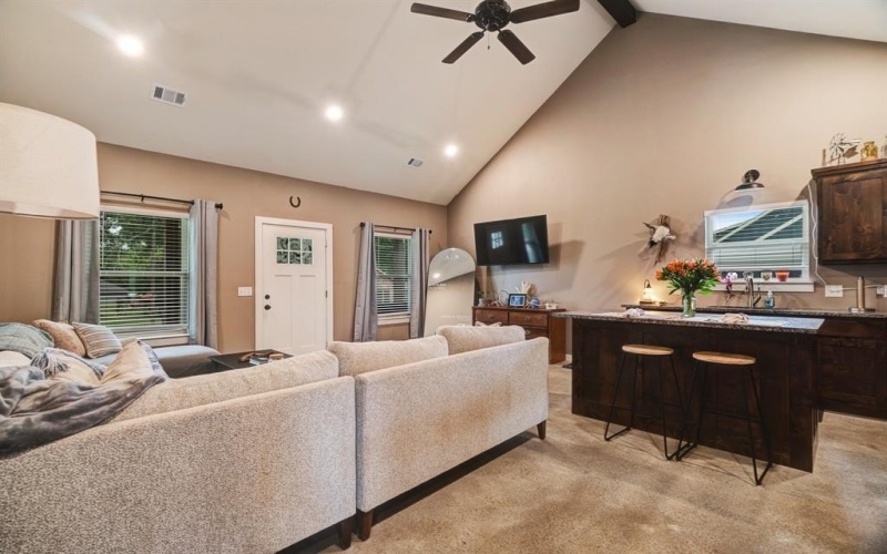 130 Fairview Street, Blossom, TX 75416, 3 Habitaciones Habitaciones , ,2 BañosBaños,Residential,En Venta,130 Fairview Street,20992708