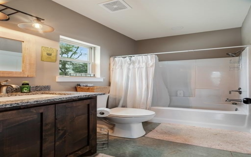 130 Fairview Street, Blossom, TX 75416, 3 Habitaciones Habitaciones , ,2 BañosBaños,Residential,En Venta,130 Fairview Street,20992708