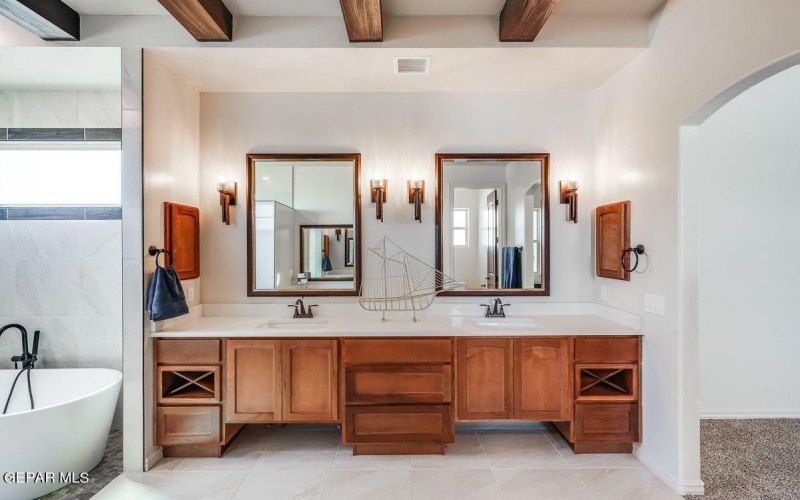 310 Roper Lane, Clint, TX 79836, 4 Bedrooms Bedrooms, ,3 BathroomsBathrooms,Residential,For Sale,310 Roper Lane,0,884292