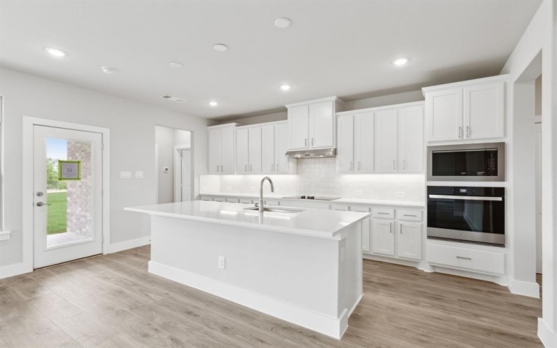 136 Swan Lake Drive, Waxahachie, TX 75165, 4 Bedrooms Bedrooms, ,3 BathroomsBathrooms,Residential,For Sale,136 Swan Lake Drive,20992962