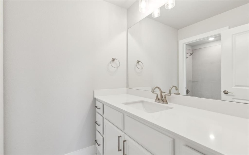 136 Swan Lake Drive, Waxahachie, TX 75165, 4 Bedrooms Bedrooms, ,3 BathroomsBathrooms,Residential,For Sale,136 Swan Lake Drive,20992962
