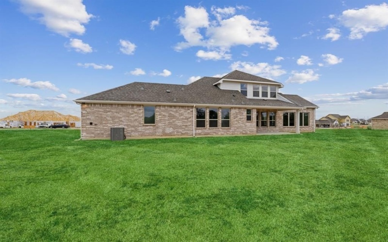 136 Swan Lake Drive, Waxahachie, TX 75165, 4 Bedrooms Bedrooms, ,3 BathroomsBathrooms,Residential,For Sale,136 Swan Lake Drive,20992962