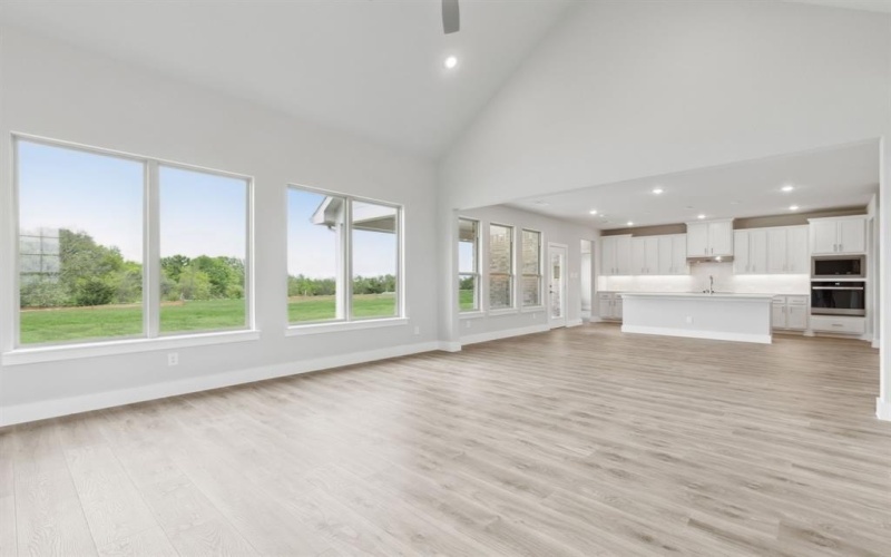 136 Swan Lake Drive, Waxahachie, TX 75165, 4 Bedrooms Bedrooms, ,3 BathroomsBathrooms,Residential,For Sale,136 Swan Lake Drive,20992962