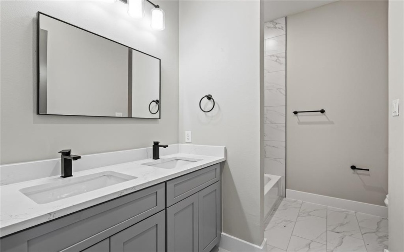 23116 Greenbriar Drive, Whitney, TX 76692, 3 Bedrooms Bedrooms, ,2 BathroomsBathrooms,Residential,For Sale,23116 Greenbriar Drive,0,20993021