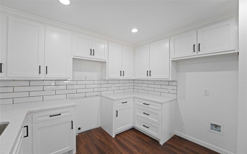 4418 Canal Street, Dallas, TX 75210, 3 Bedrooms Bedrooms, ,2 BathroomsBathrooms,Residential,For Sale,4418 Canal Street,20993157