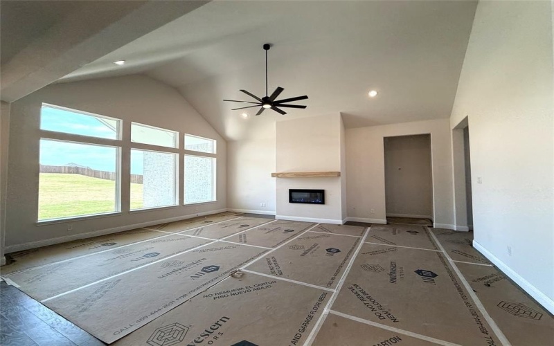22 Old Crow Road, Joshua, TX 76058, 4 Bedrooms Bedrooms, ,3 BathroomsBathrooms,Residential,For Sale,22 Old Crow Road,0,20993634
