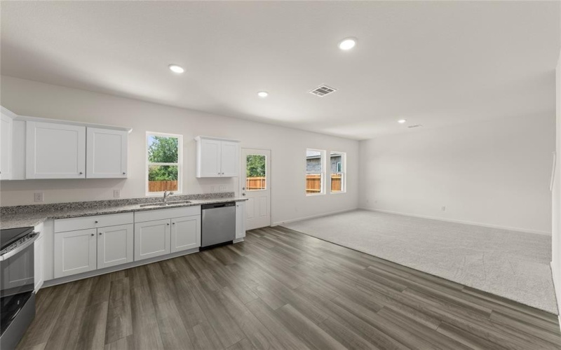 2107 Burnwood Street, Melissa, TX 75454, 3 Bedrooms Bedrooms, ,2 BathroomsBathrooms,Residential,For Sale,2107 Burnwood Street,0,20993647