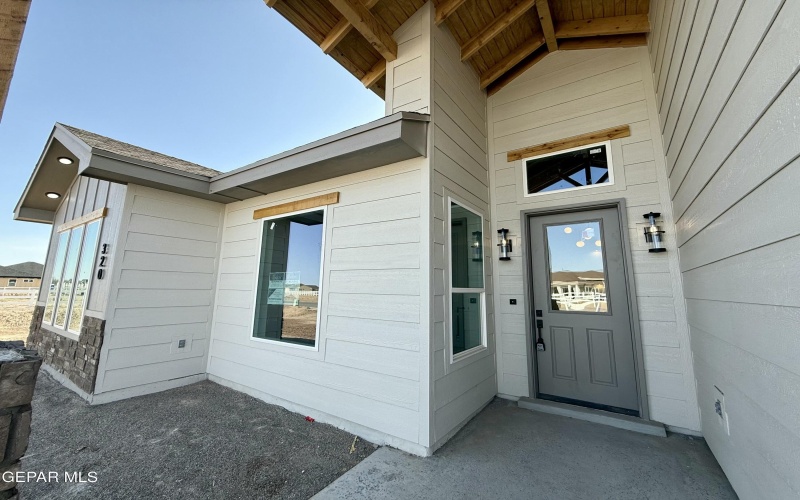 320 Roper Lane, Clint, TX 79836, 4 Habitaciones Habitaciones , ,3 BañosBaños,Residential,En Venta,320 Roper Lane,0,884293