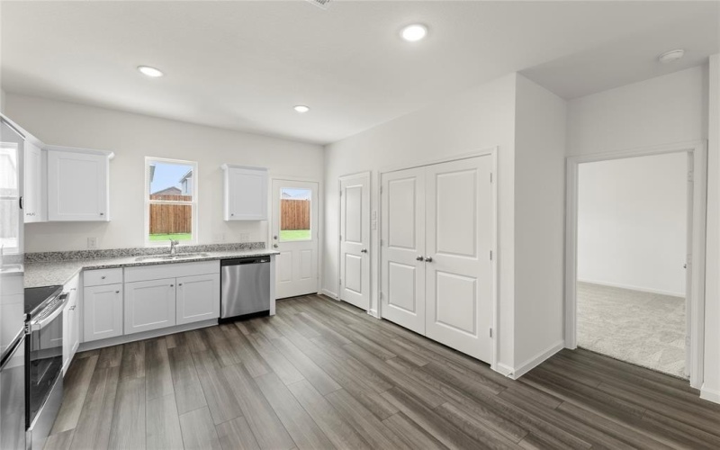 5936 Sahara, Forney, TX 75126, 3 Bedrooms Bedrooms, ,2 BathroomsBathrooms,Residential,For Sale,5936 Sahara,0,20993671