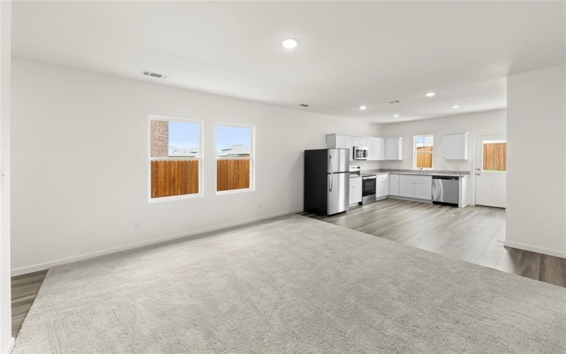 5936 Sahara, Forney, TX 75126, 3 Bedrooms Bedrooms, ,2 BathroomsBathrooms,Residential,For Sale,5936 Sahara,0,20993671
