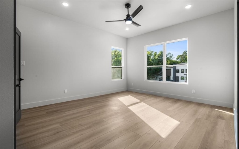 912 Brookwood, Dallas, TX 75224, 4 Bedrooms Bedrooms, ,3 BathroomsBathrooms,Residential,For Sale,912 Brookwood,20993797
