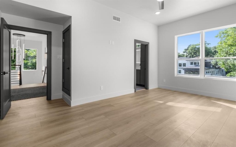 912 Brookwood, Dallas, TX 75224, 4 Bedrooms Bedrooms, ,3 BathroomsBathrooms,Residential,For Sale,912 Brookwood,20993797