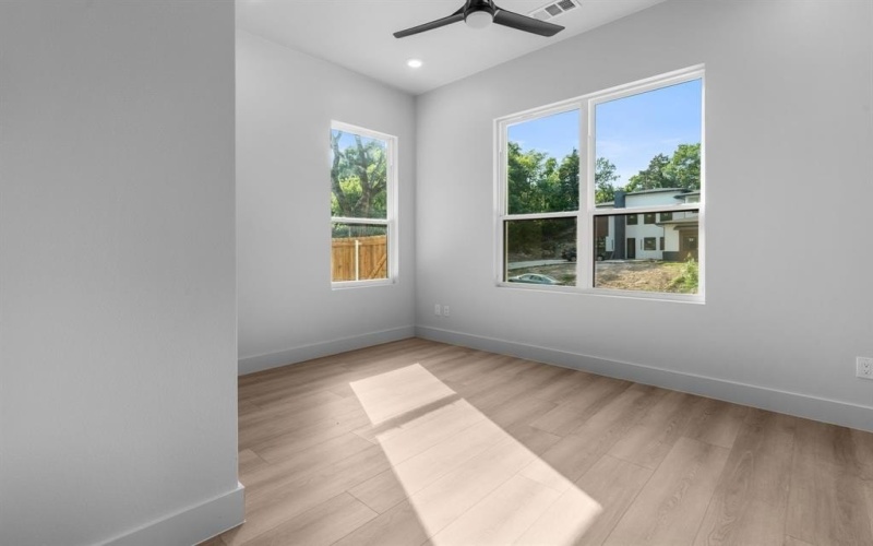 912 Brookwood, Dallas, TX 75224, 4 Bedrooms Bedrooms, ,3 BathroomsBathrooms,Residential,For Sale,912 Brookwood,20993797