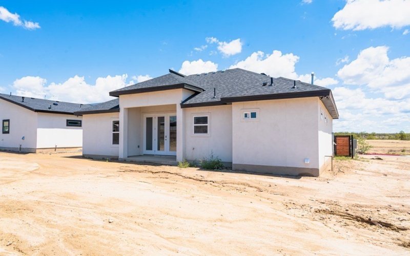 3244 Ethel, Eagle Pass, TX 78852, 3 Bedrooms Bedrooms, ,2 BathroomsBathrooms,Residential,For Sale,3244 Ethel,81246