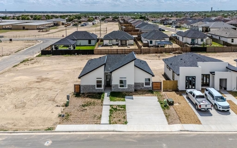3244 Ethel, Eagle Pass, TX 78852, 3 Bedrooms Bedrooms, ,2 BathroomsBathrooms,Residential,For Sale,3244 Ethel,81246