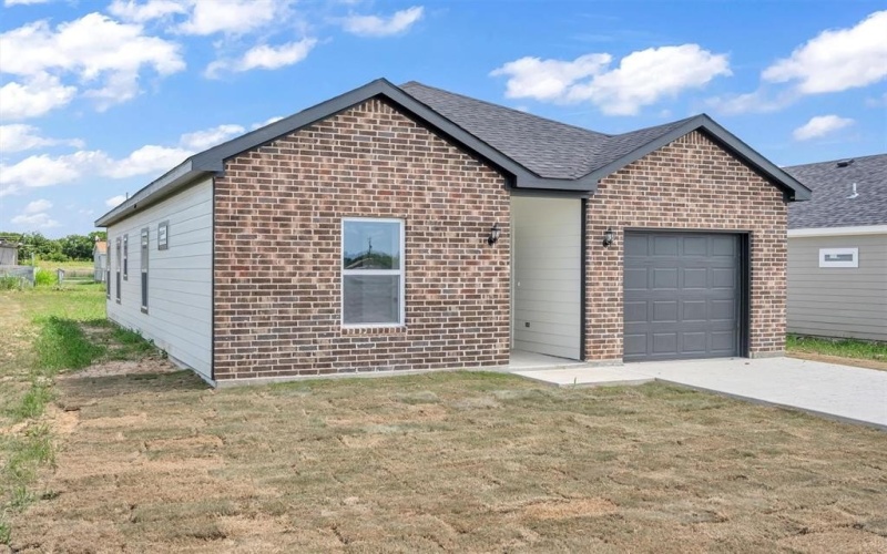 512 Don Lane, Itasca, TX 76055, 3 Bedrooms Bedrooms, ,2 BathroomsBathrooms,Residential,For Sale,512 Don Lane,20993980