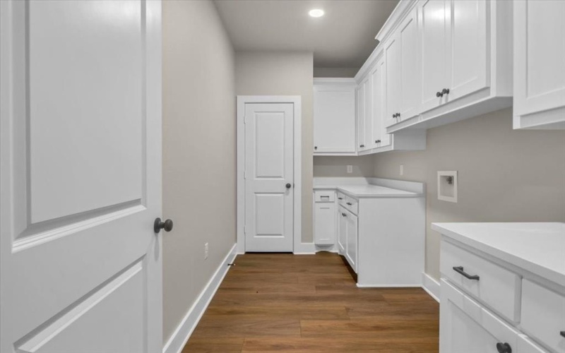 1001 Mallard Drive, Lindale, TX 75771, 4 Bedrooms Bedrooms, ,2 BathroomsBathrooms,Residential,For Sale,1001 Mallard Drive,20994076
