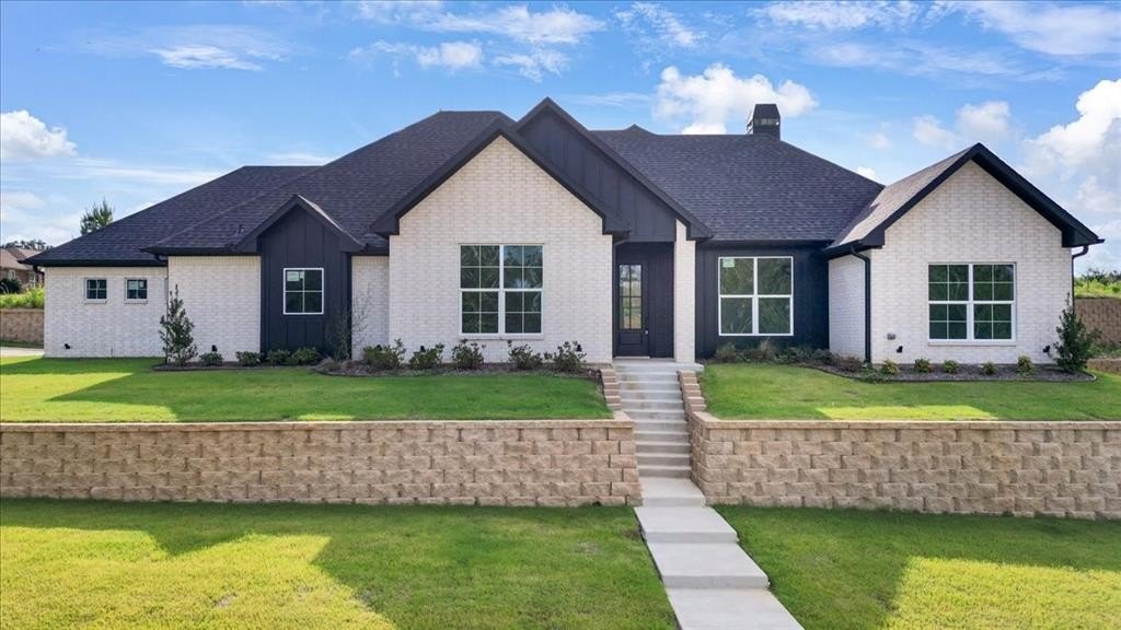 997 Mallard Drive, Lindale, TX 75771, 4 Habitaciones Habitaciones , ,2 BañosBaños,Residential,En Venta,997 Mallard Drive,20994133