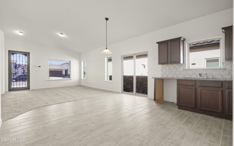 13864 Paseo Alegre Avenue, El Paso, TX 79928, 3 Habitaciones Habitaciones , ,2 BañosBaños,Residential,En Venta,13864 Paseo Alegre Avenue,894637