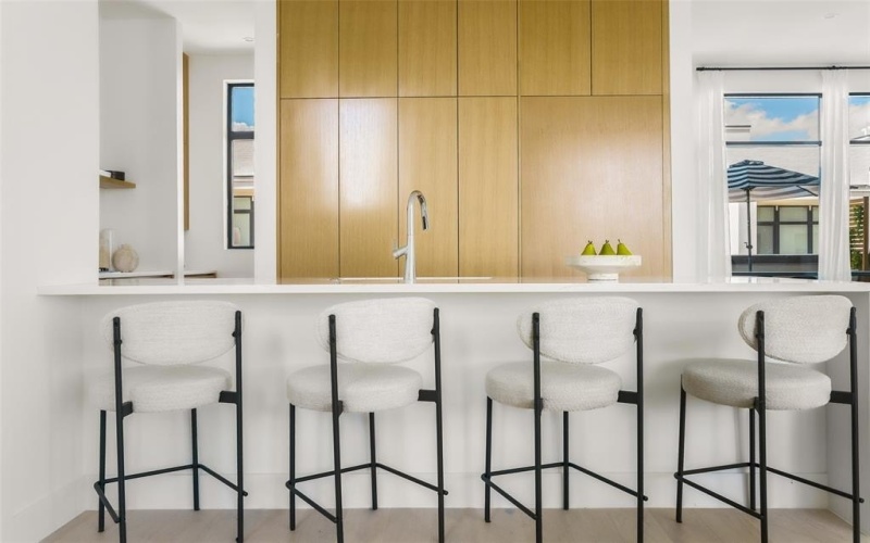610 N Oak Cliff Boulevard #203, Dallas, TX 75208, 3 Habitaciones Habitaciones , ,3 BañosBaños,Residential,En Venta,610 N Oak Cliff Boulevard,20994324