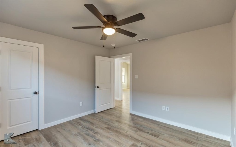 256 Showdown Road, Abilene, TX 79602, 3 Bedrooms Bedrooms, ,2 BathroomsBathrooms,Residential,For Sale,256 Showdown Road,20994364