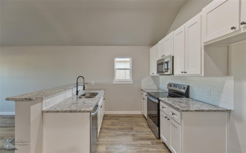 256 Showdown Road, Abilene, TX 79602, 3 Bedrooms Bedrooms, ,2 BathroomsBathrooms,Residential,For Sale,256 Showdown Road,20994364