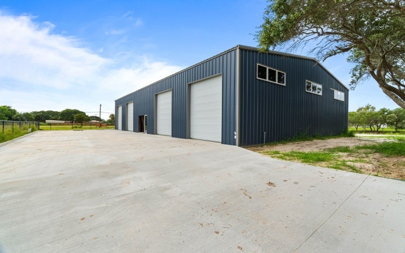114 W First St, ROCKPORT, TX 78382, ,Commercial Sale,For Sale,114 W First St,148407