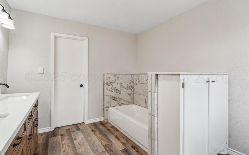 517 Whittier Street, Hereford, TX 79045, 4 Bedrooms Bedrooms, ,2 BathroomsBathrooms,Residential,For Sale,517 Whittier Street,25-6139