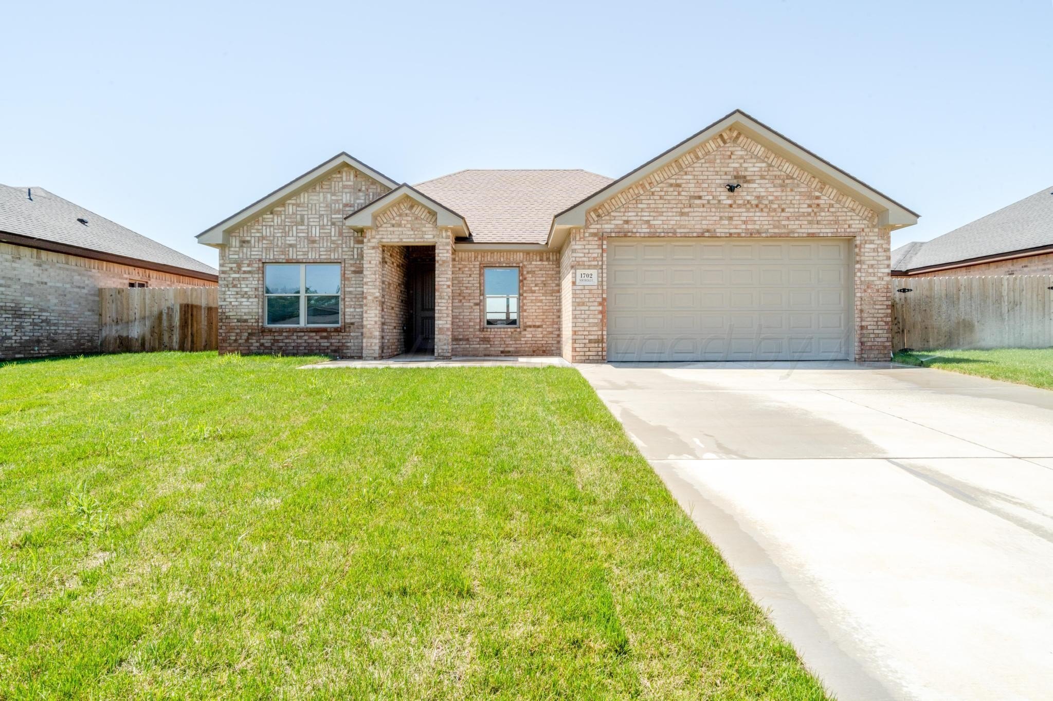 1702 Northridge Street, Dumas, TX 79029, 3 Bedrooms Bedrooms, ,1 BathroomBathrooms,Residential,For Sale,1702 Northridge Street,25-6154