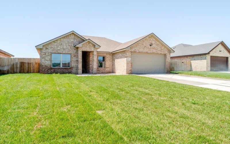 1702 Northridge Street, Dumas, TX 79029, 3 Bedrooms Bedrooms, ,1 BathroomBathrooms,Residential,For Sale,1702 Northridge Street,25-6154