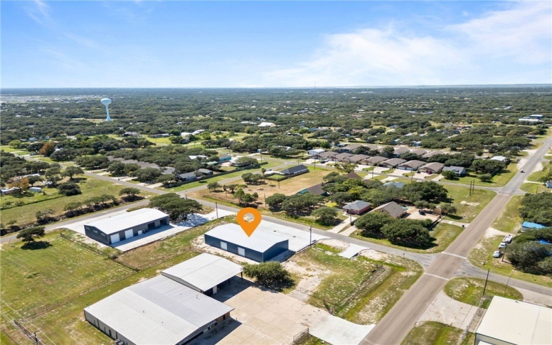 916 Fuqua St, Rockport, TX 78382, ,Commercial Sale,En Venta,916 Fuqua St,0,461759