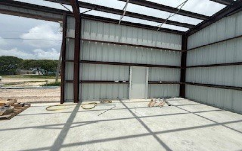 916 Fuqua St, Rockport, TX 78382, ,Commercial Sale,En Venta,916 Fuqua St,461759