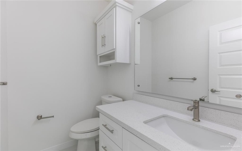 1910 Sunset Drive, Mission, TX 78572, 3 Habitaciones Habitaciones , ,2 BañosBaños,Residential,En Venta,1910 Sunset Drive,475586