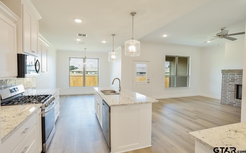 12789 Lindsey X'ing, Tyler, TX 75709, 4 Habitaciones Habitaciones , ,2 BañosBaños,Residential,En Venta,12789 Lindsey X'ing,25010444