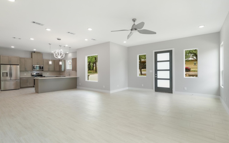 301 Knights Row, Horseshoe Bay, TX 78657, 3 Habitaciones Habitaciones , ,2 BañosBaños,Residential,En Venta,301 Knights Row,174194