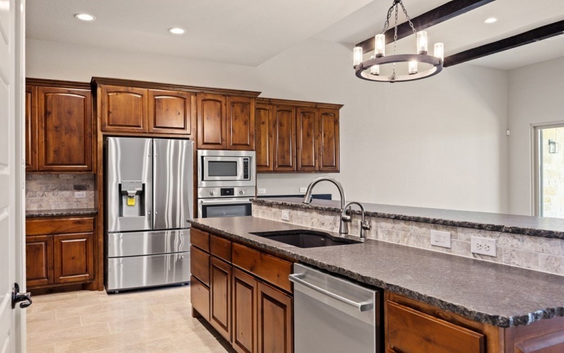 3200- #3 Pinnacle Club Dr, Kerrville, TX 78028, 3 Habitaciones Habitaciones , ,3 BañosBaños,Residential,En Venta,3200- #3 Pinnacle Club Dr,119780