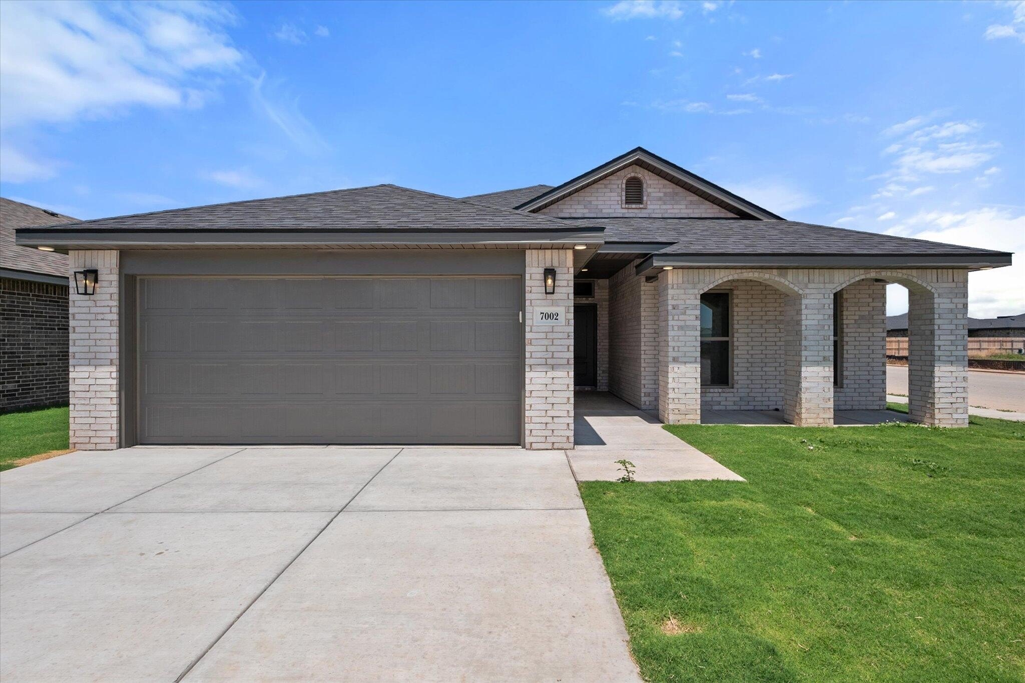 7002 14th Street, Lubbock, TX 79416, 3 Bedrooms Bedrooms, ,2 BathroomsBathrooms,Residential,For Sale,7002 14th Street,202557505