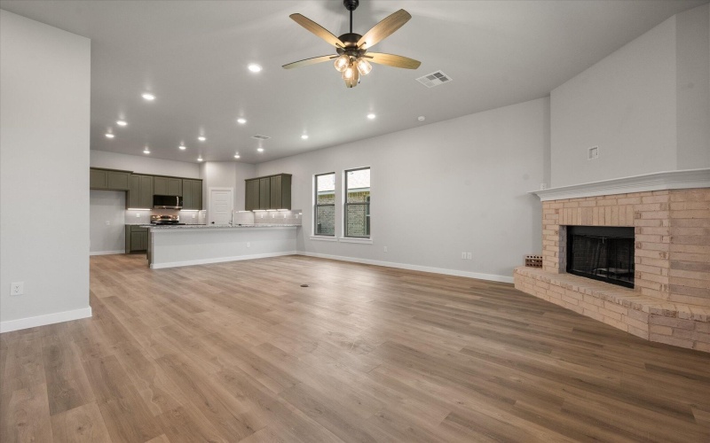 7002 14th Street, Lubbock, TX 79416, 3 Bedrooms Bedrooms, ,2 BathroomsBathrooms,Residential,For Sale,7002 14th Street,202557505