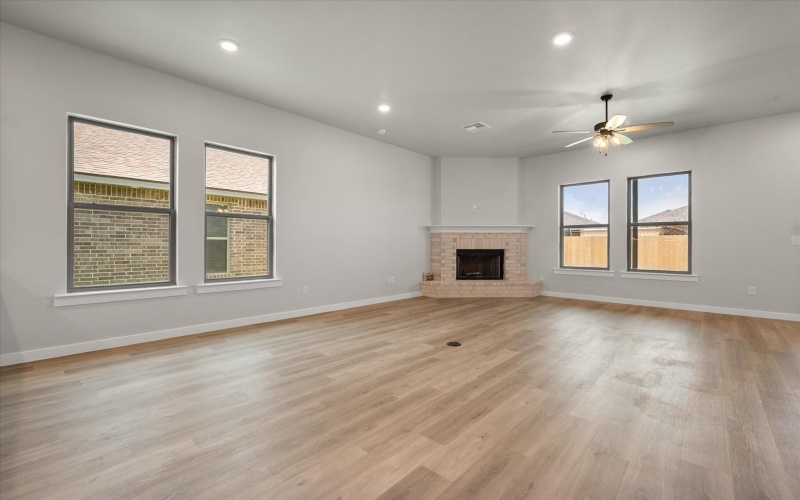 7002 14th Street, Lubbock, TX 79416, 3 Bedrooms Bedrooms, ,2 BathroomsBathrooms,Residential,For Sale,7002 14th Street,202557505
