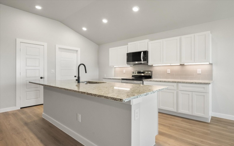 7034 8th Street, Lubbock, TX 79416, 3 Bedrooms Bedrooms, ,2 BathroomsBathrooms,Residential,For Sale,7034 8th Street,202557506