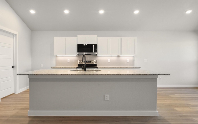7034 8th Street, Lubbock, TX 79416, 3 Bedrooms Bedrooms, ,2 BathroomsBathrooms,Residential,For Sale,7034 8th Street,202557506