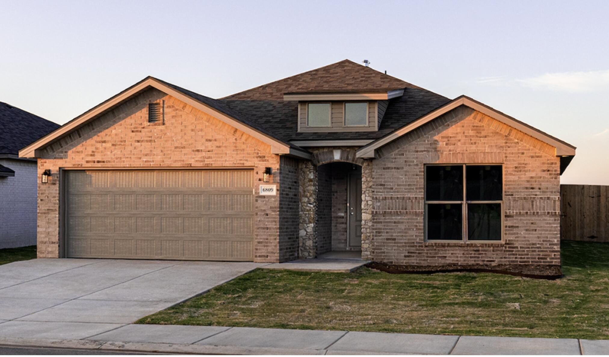 3017 140th Street, Lubbock, TX 79423, 4 Bedrooms Bedrooms, ,2 BathroomsBathrooms,Residential,For Sale,3017 140th Street,202557507