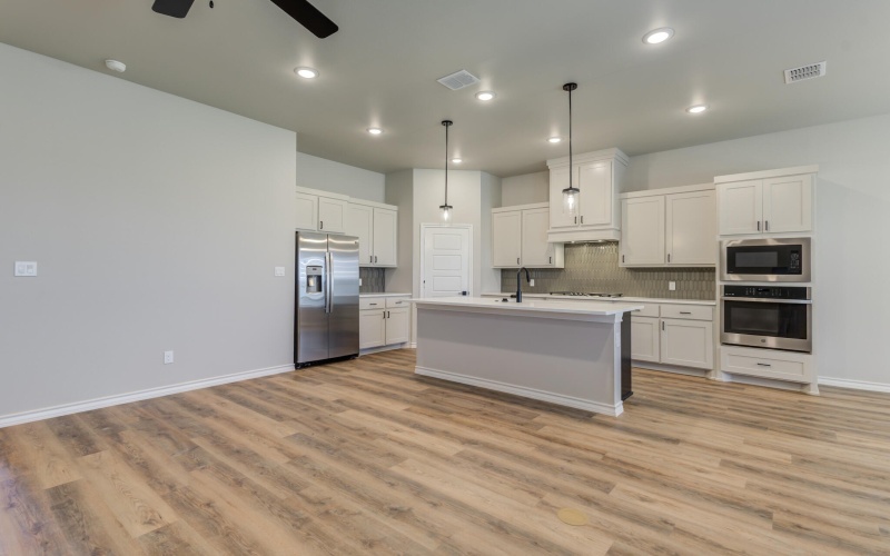 2811 133rd Street, Lubbock, TX 79423, 4 Habitaciones Habitaciones , ,3 BañosBaños,Residential,En Venta,2811 133rd Street,202557509