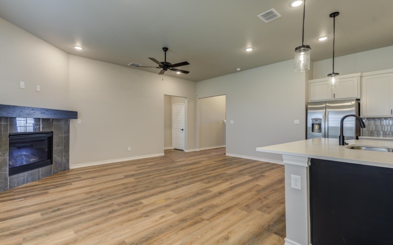 2811 133rd Street, Lubbock, TX 79423, 4 Habitaciones Habitaciones , ,3 BañosBaños,Residential,En Venta,2811 133rd Street,202557509