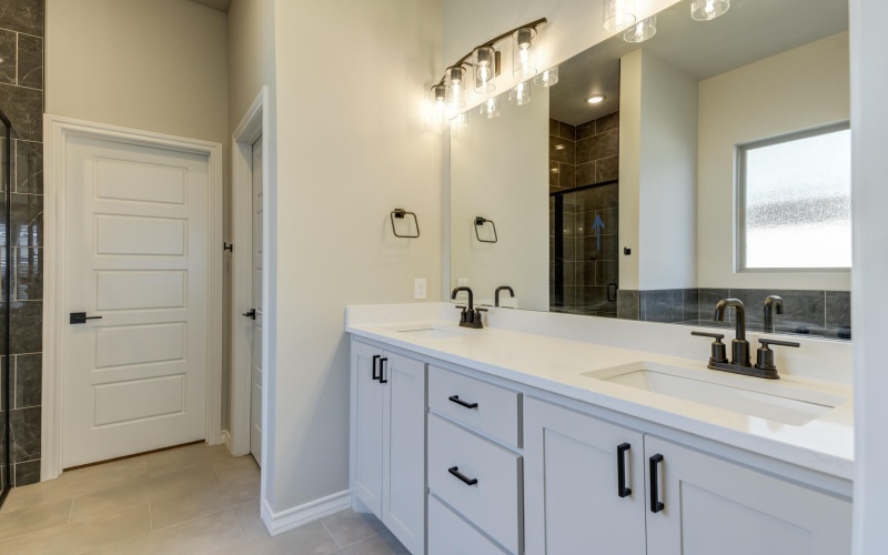 2811 133rd Street, Lubbock, TX 79423, 4 Habitaciones Habitaciones , ,3 BañosBaños,Residential,En Venta,2811 133rd Street,202557509