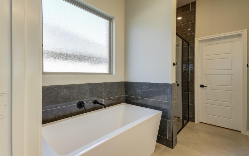 2811 133rd Street, Lubbock, TX 79423, 4 Habitaciones Habitaciones , ,3 BañosBaños,Residential,En Venta,2811 133rd Street,202557509