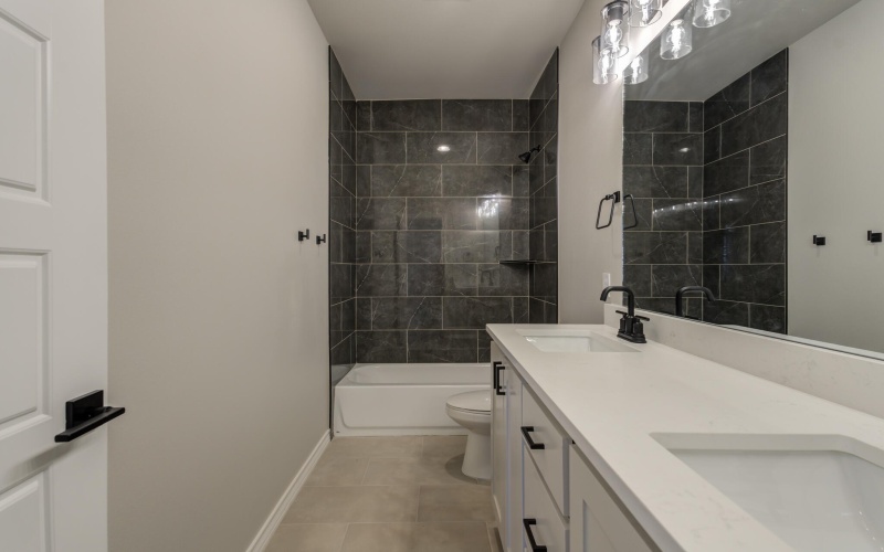 2811 133rd Street, Lubbock, TX 79423, 4 Habitaciones Habitaciones , ,3 BañosBaños,Residential,En Venta,2811 133rd Street,202557509