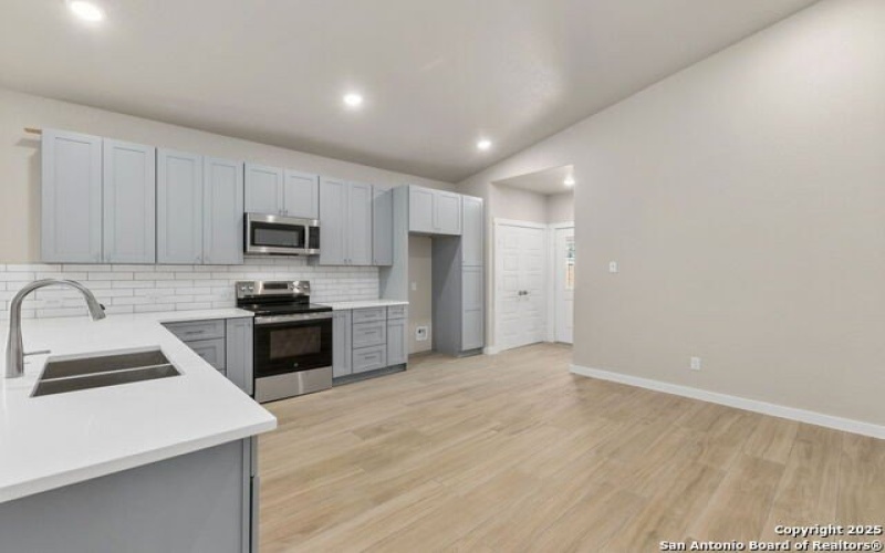 15227 Rosa Trl, San Antonio, TX 78253, 3 Habitaciones Habitaciones , ,2 BañosBaños,Residential,En Venta,15227 Rosa Trl,1849454