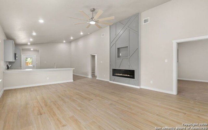 15227 Rosa Trl, San Antonio, TX 78253, 3 Habitaciones Habitaciones , ,2 BañosBaños,Residential,En Venta,15227 Rosa Trl,1849454