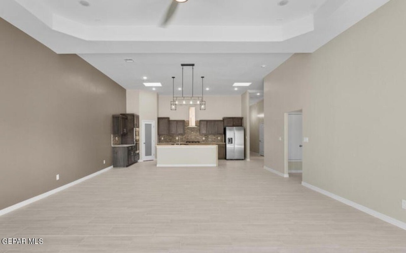 150 White Oaks Trail, Sunland Park, NM 88063, 5 Habitaciones Habitaciones , ,3 BañosBaños,Residential,En Venta,150 White Oaks Trail,905416